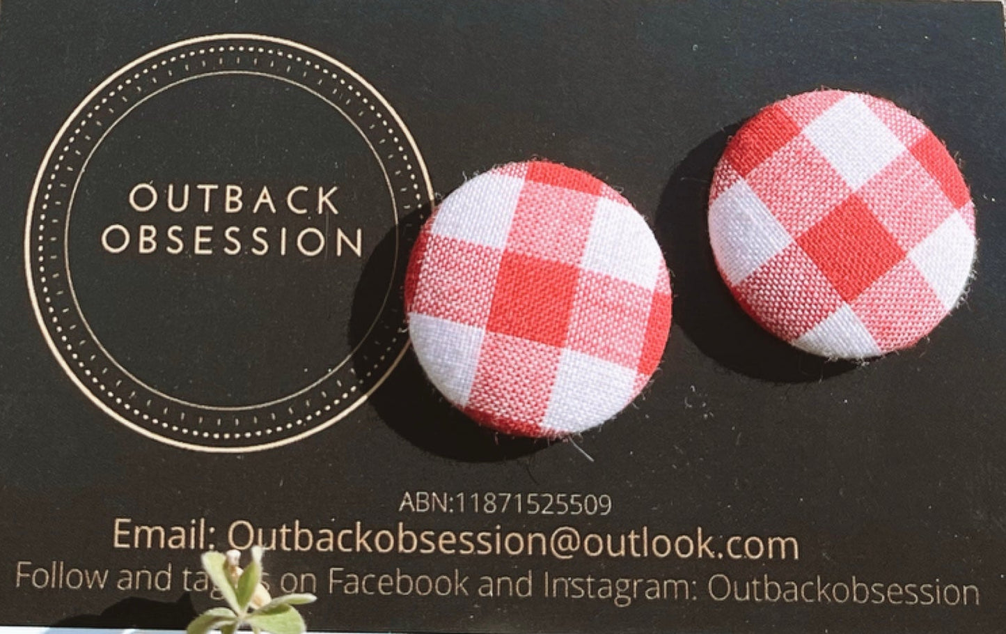Material Button Studs